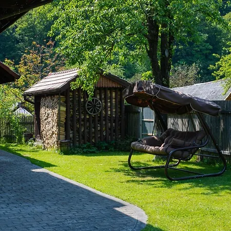 знакова хата *