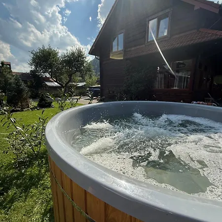 знакова хата